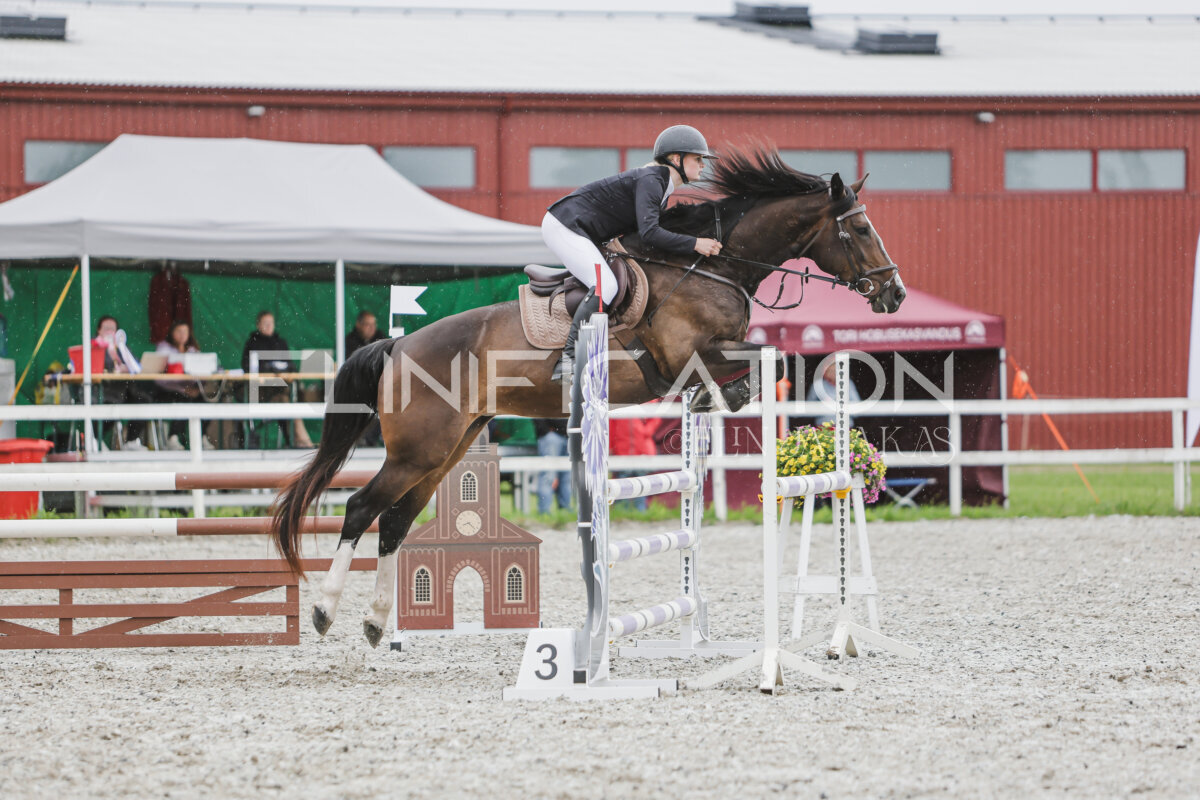Tori_Karikas_2026_100_227