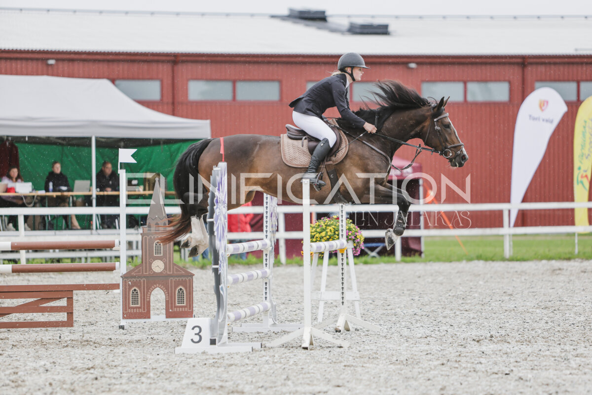 Tori_Karikas_2026_100_230