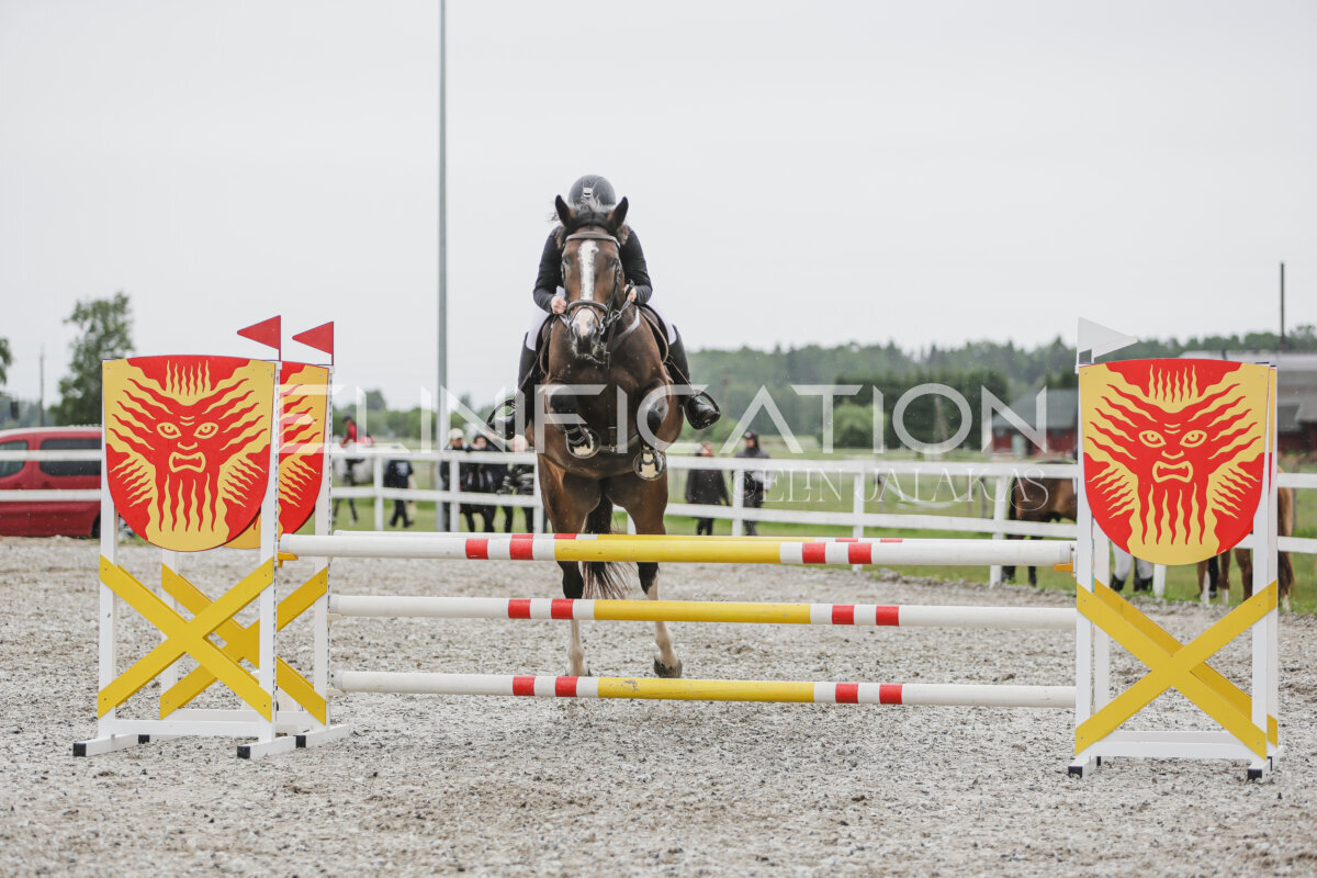 Tori_Karikas_2026_100_231