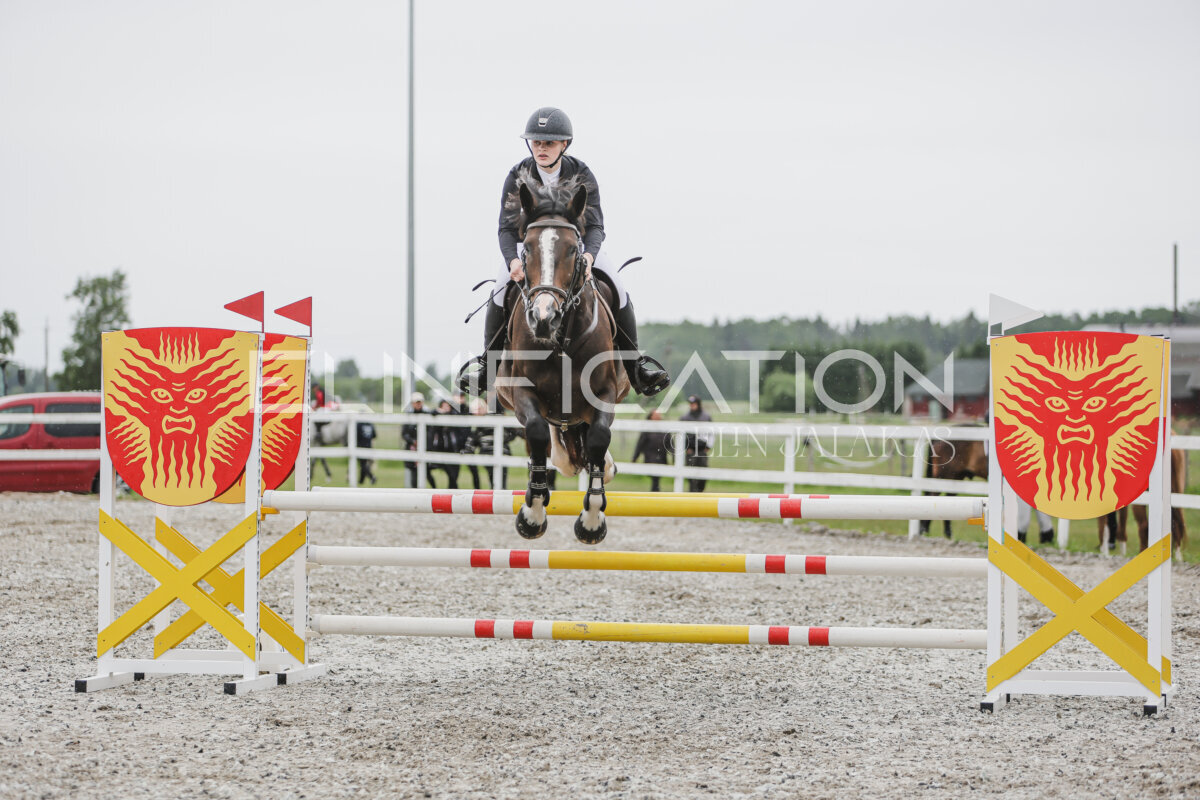 Tori_Karikas_2026_100_235