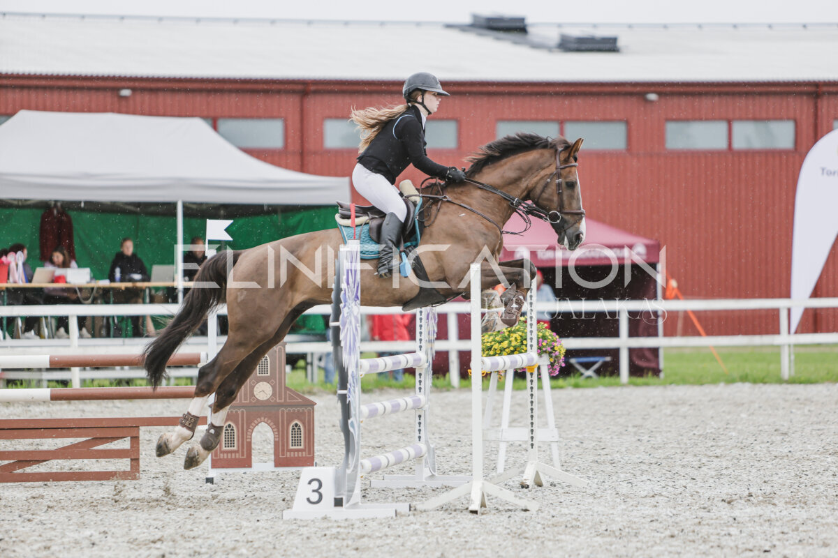 Tori_Karikas_2026_100_247