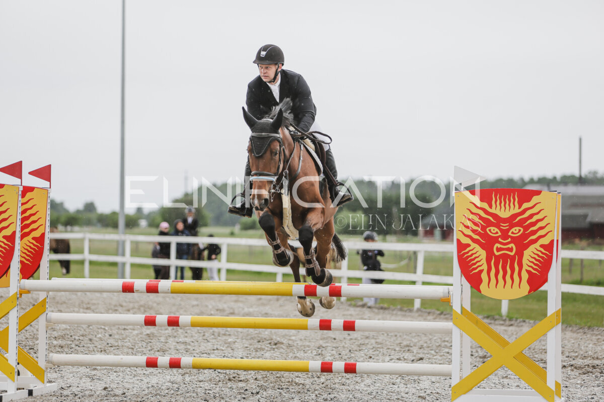 Tori_Karikas_2026_100_276