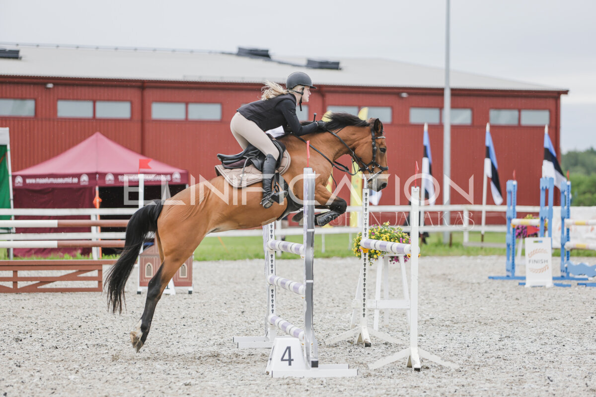 Tori_Karikas_2026_hc110-120_006