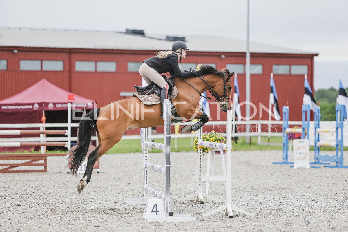 Tori_Karikas_2026_hc110-120_007