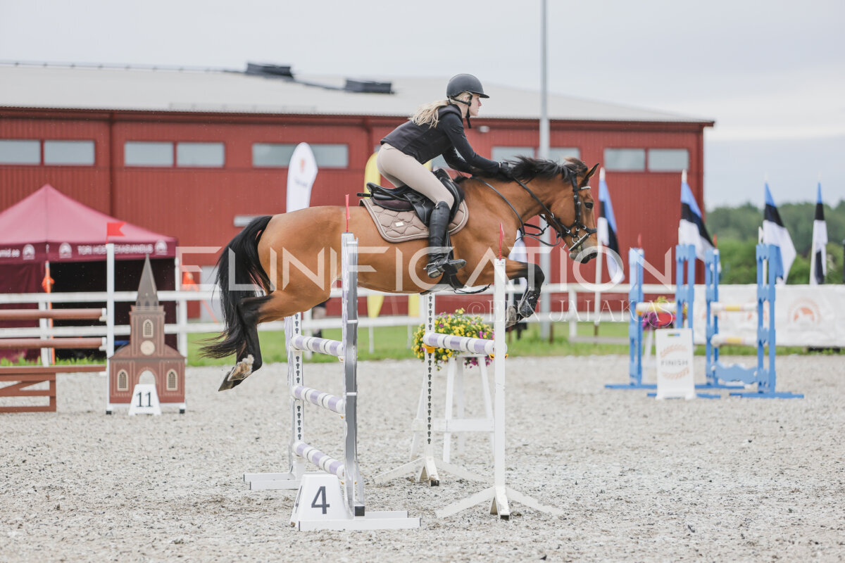 Tori_Karikas_2026_hc110-120_009