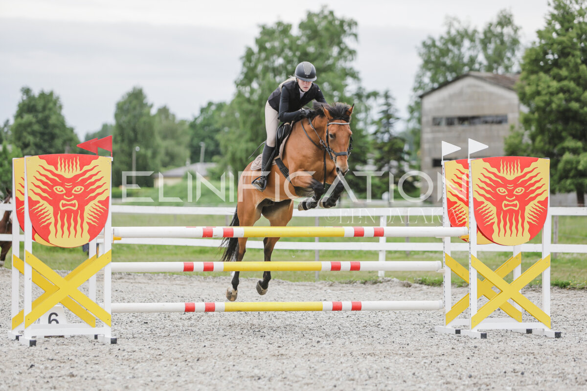 Tori_Karikas_2026_hc110-120_011