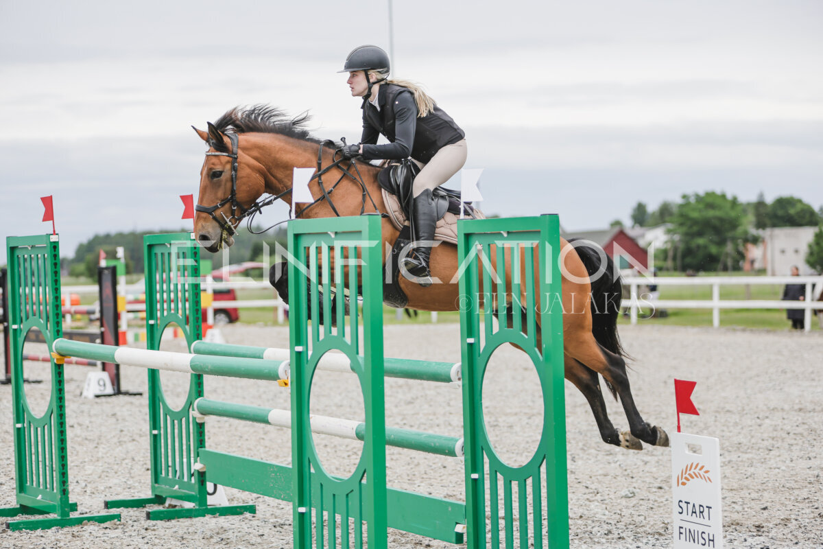 Tori_Karikas_2026_hc110-120_014