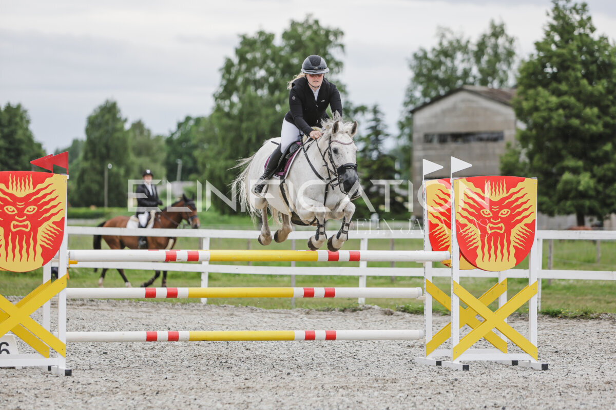 Tori_Karikas_2026_hc110-120_033