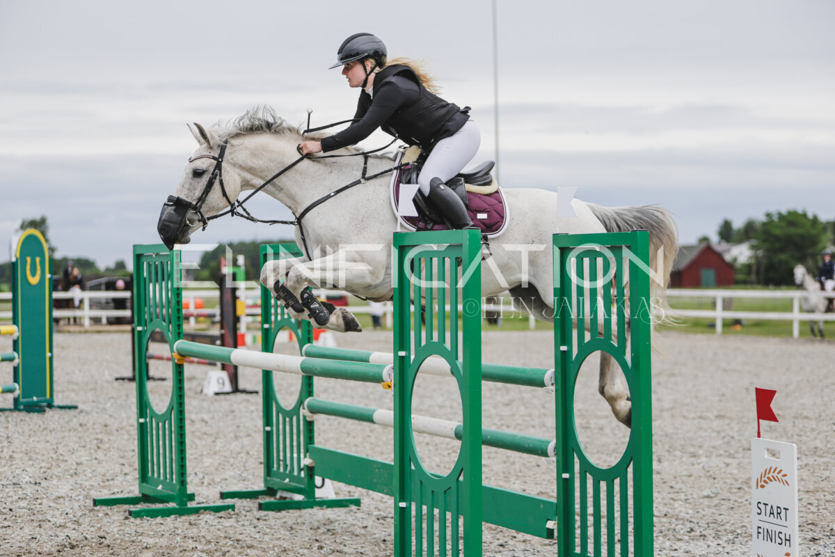 Tori_Karikas_2026_hc110-120_041