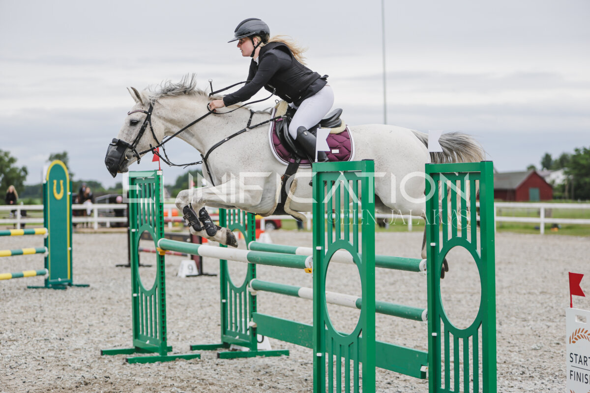Tori_Karikas_2026_hc110-120_042