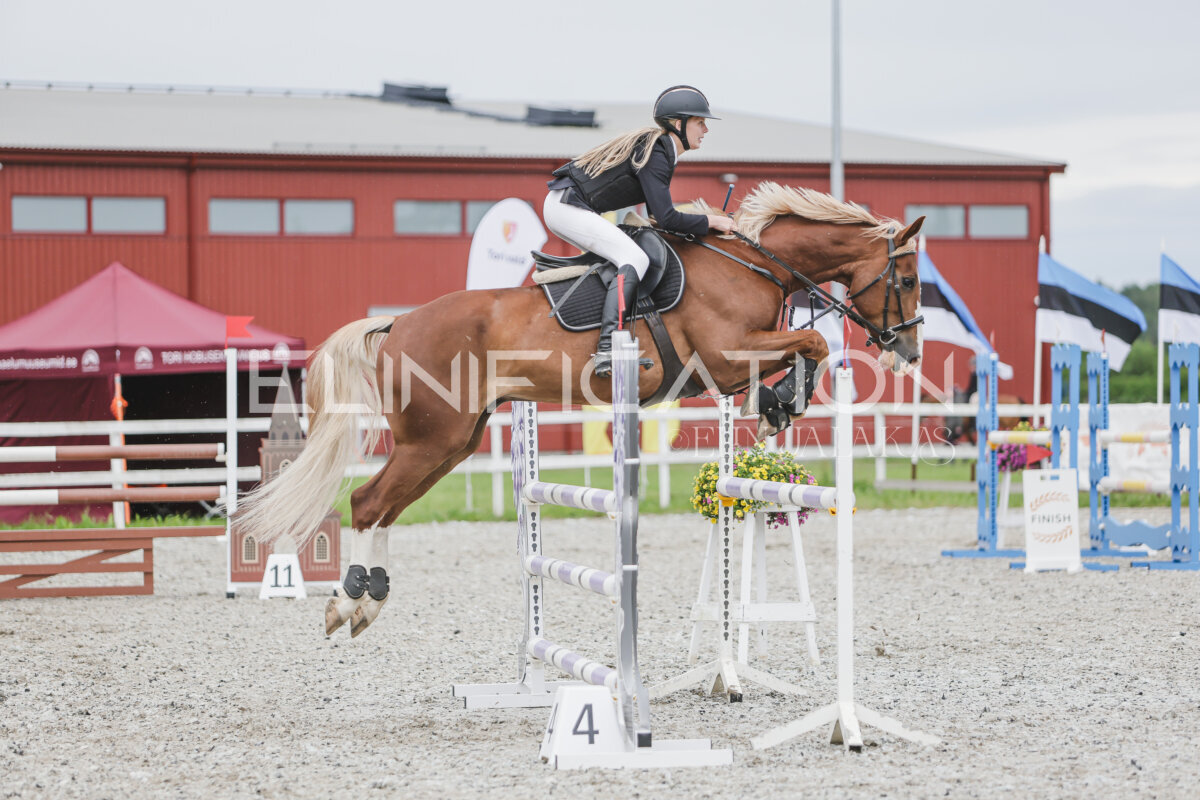 Tori_Karikas_2026_hc110-120_049