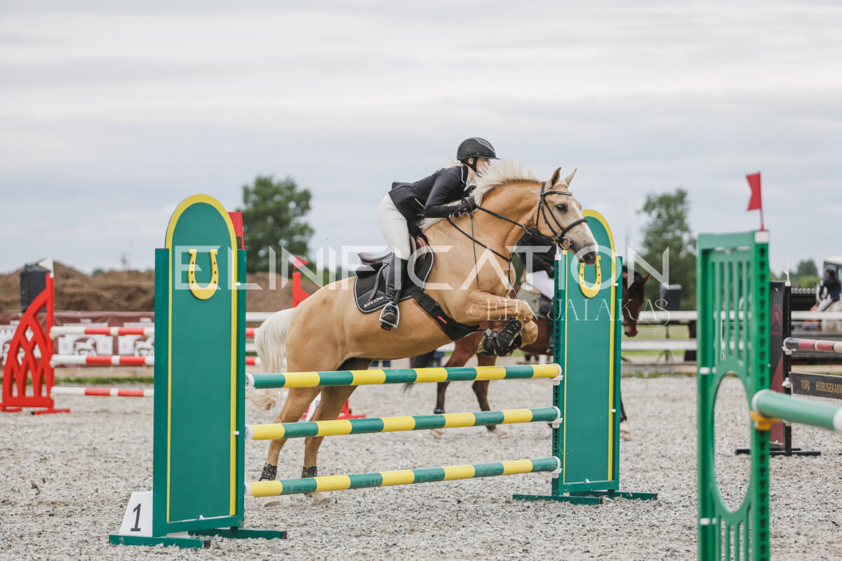 Tori_Karikas_2026_hc110-120_059