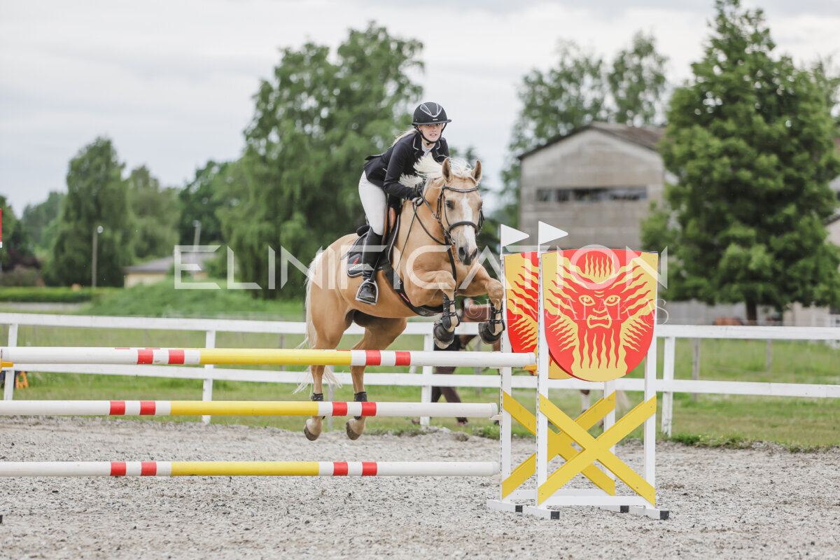 Tori_Karikas_2026_hc110-120_064