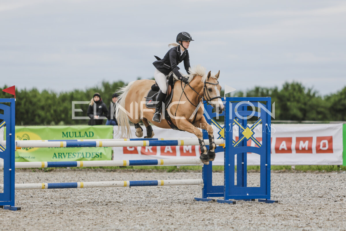 Tori_Karikas_2026_hc110-120_072