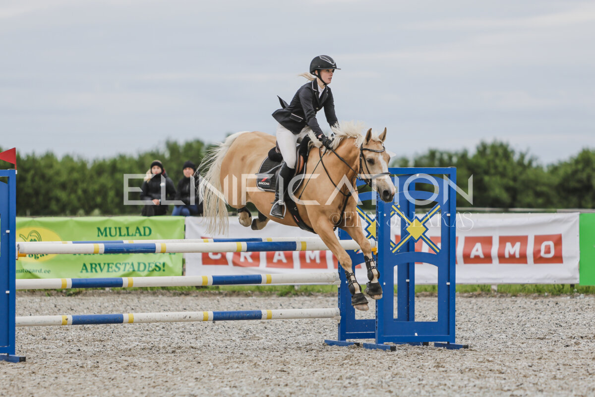 Tori_Karikas_2026_hc110-120_073