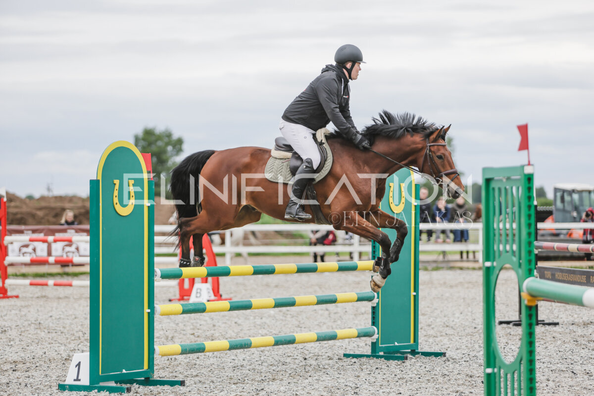 Tori_Karikas_2026_hc110-120_083