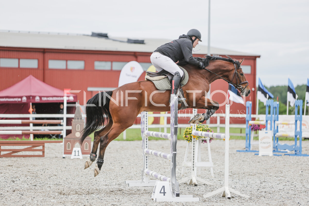 Tori_Karikas_2026_hc110-120_085