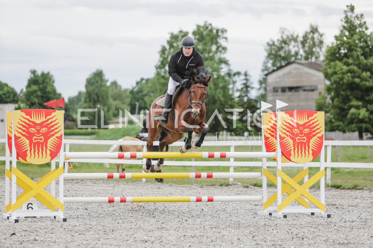 Tori_Karikas_2026_hc110-120_088