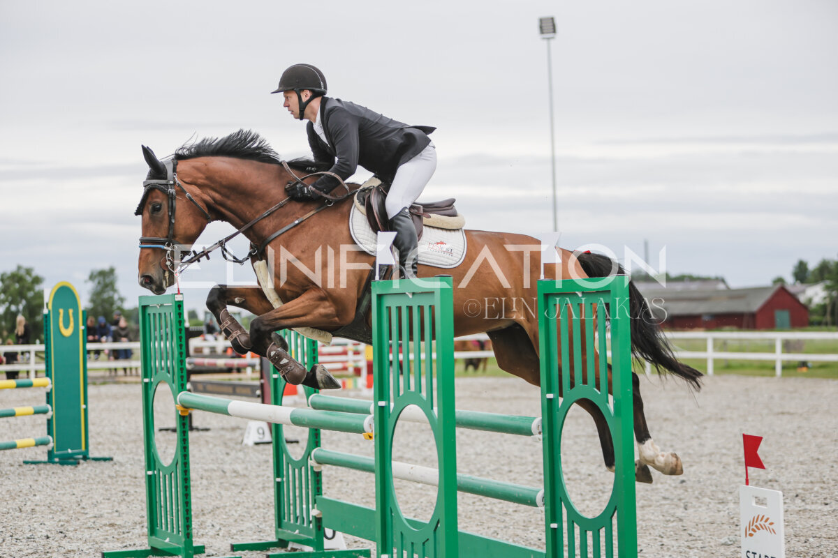 Tori_Karikas_2026_hc110-120_095