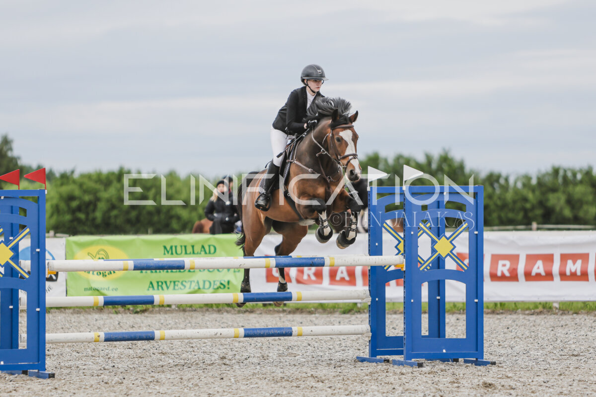 Tori_Karikas_2026_hc110-120_111
