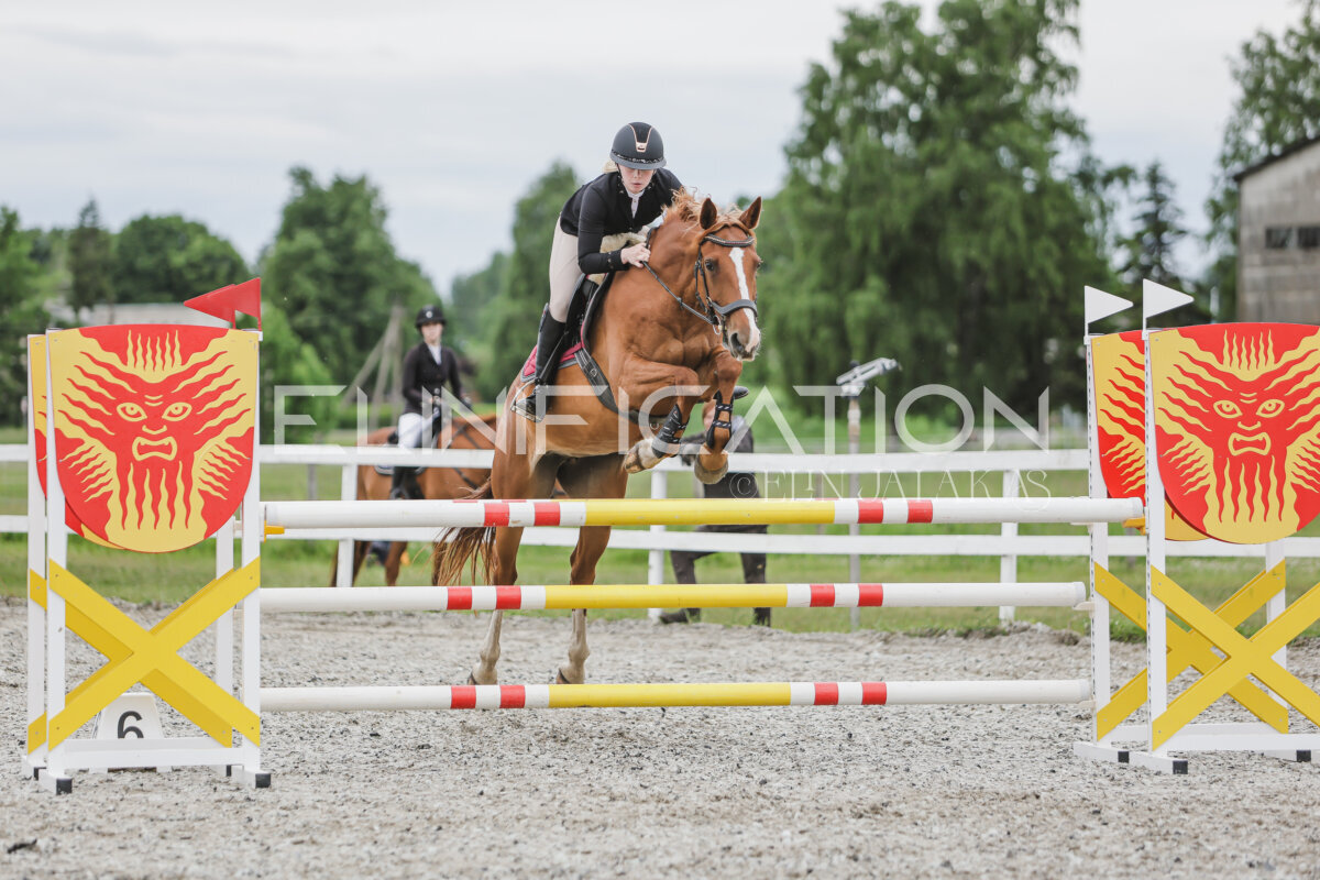 Tori_Karikas_2026_hc110-120_141