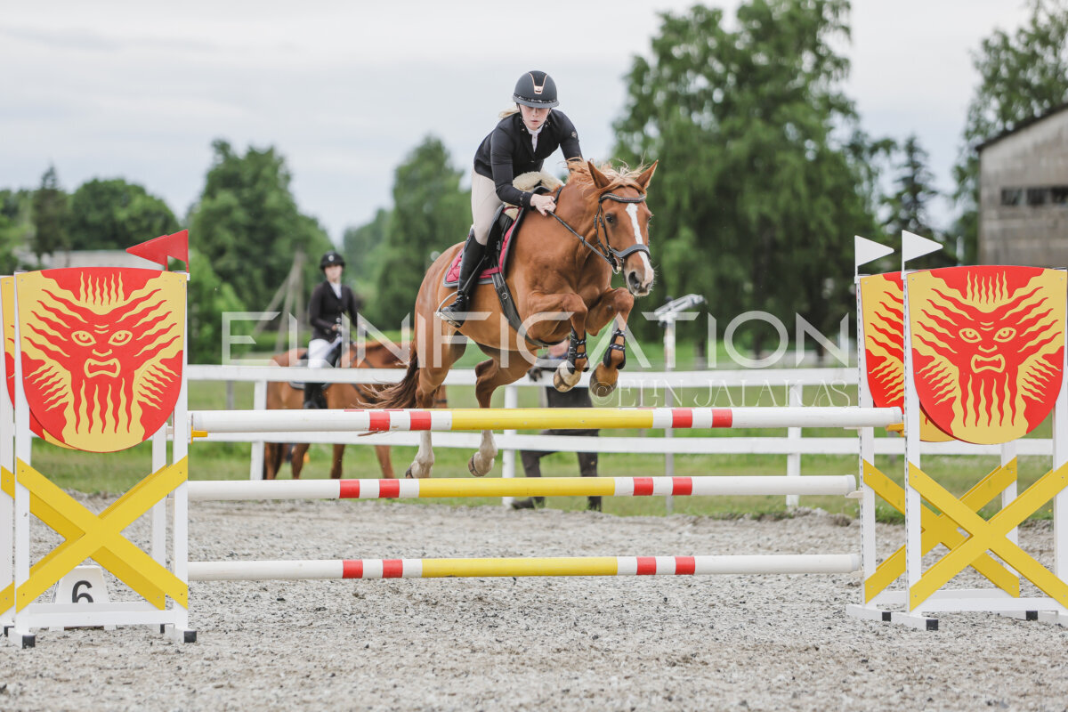 Tori_Karikas_2026_hc110-120_143