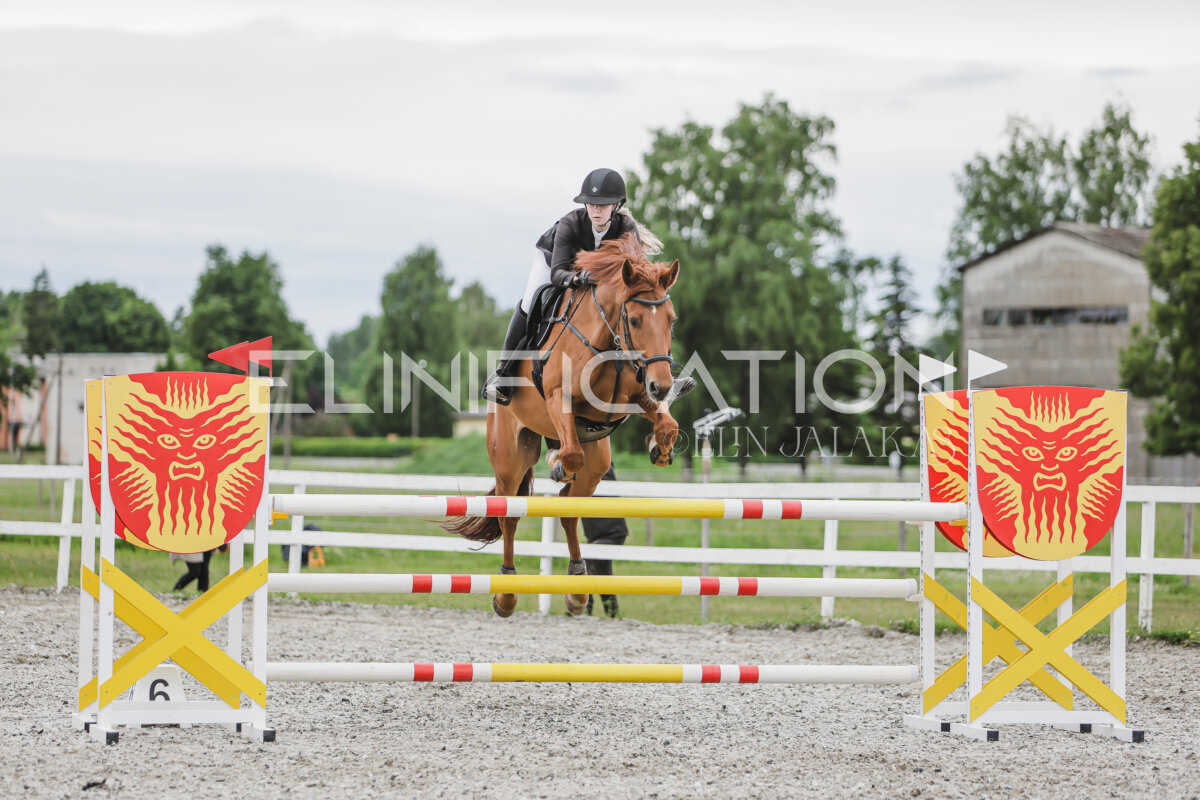 Tori_Karikas_2026_hc110-120_175
