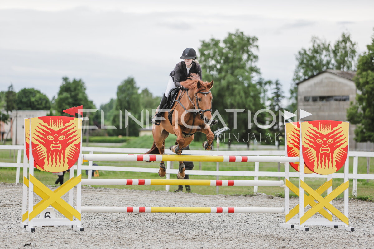 Tori_Karikas_2026_hc110-120_176