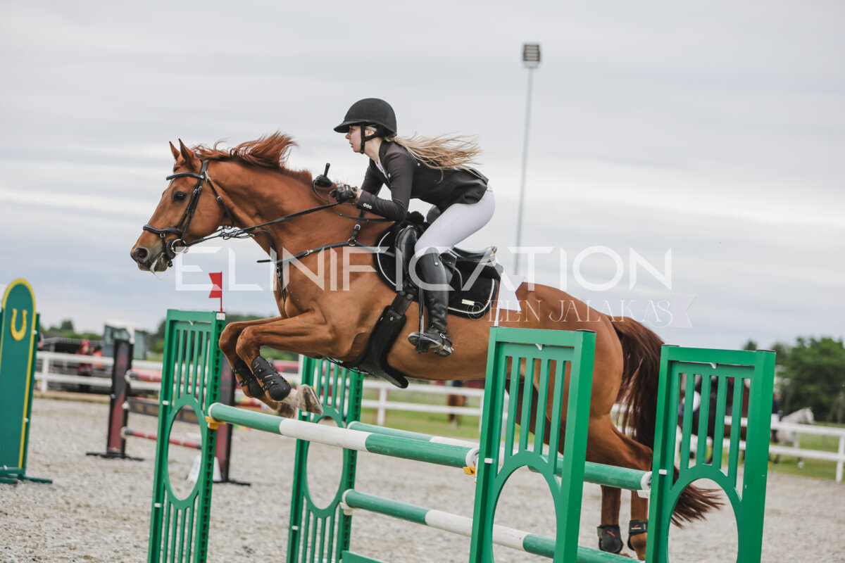 Tori_Karikas_2026_hc110-120_182