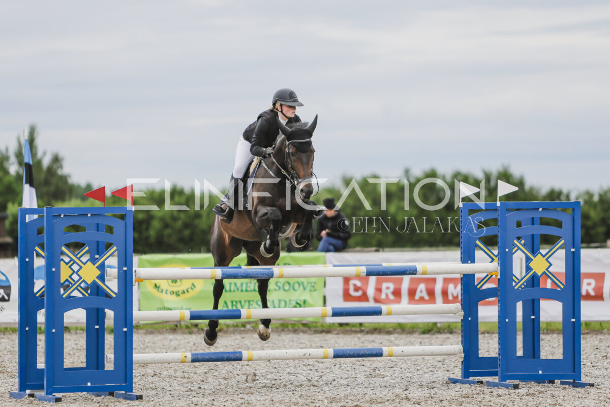Tori_Karikas_2026_hc110-120_192