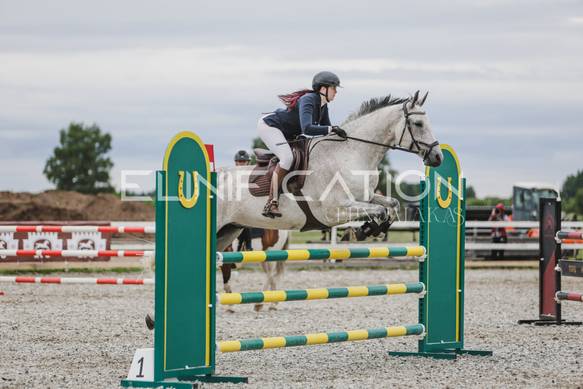 Tori_Karikas_2026_hc110-120_215