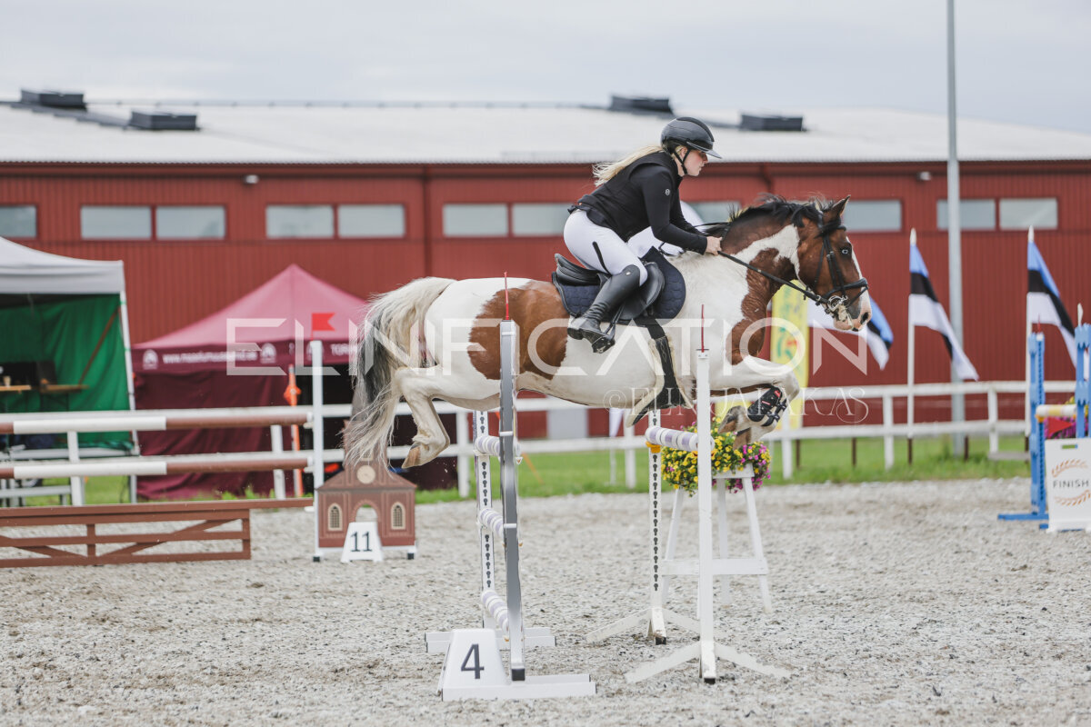 Tori_Karikas_2026_hc110-120_233