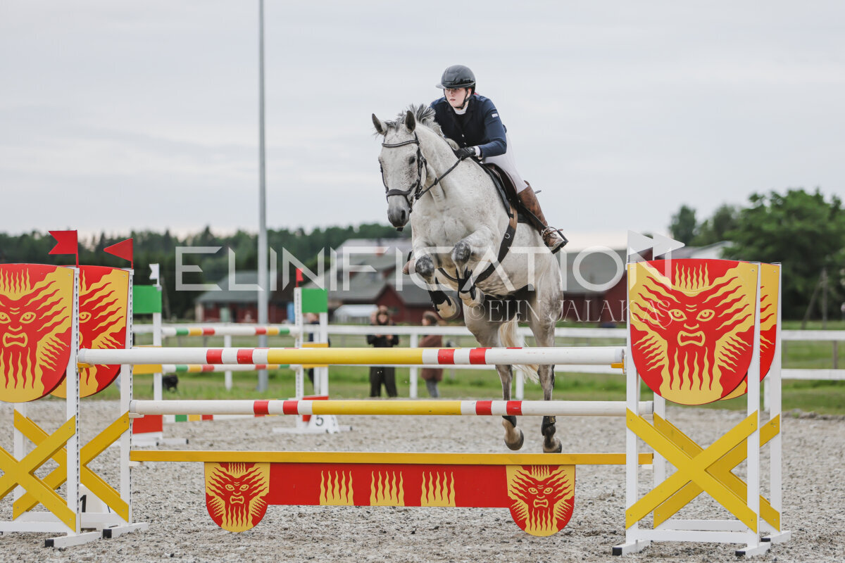 Tori_Karikas_2026_130_008
