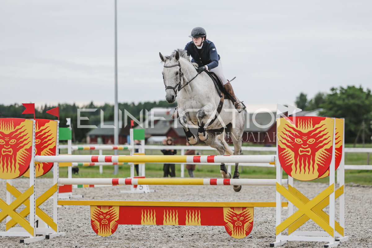 Tori_Karikas_2026_130_009