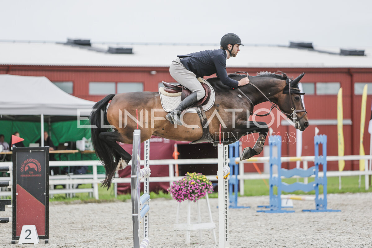 Tori_Karikas_2026_130_043