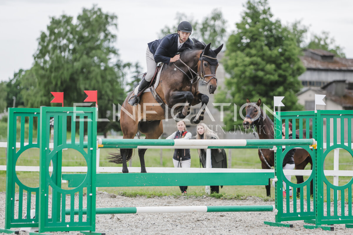 Tori_Karikas_2026_130_045