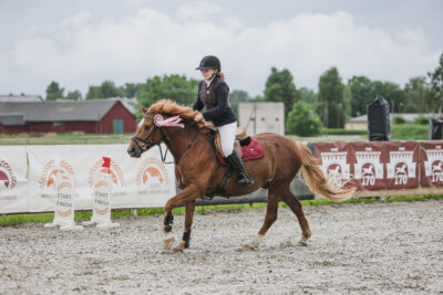 Tori_Karikas_2026_1_AT70cm_15