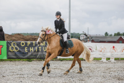 Tori_Karikas_2026_1_AT70cm_26