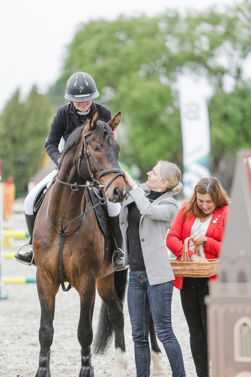 Tori_Karikas_2026_4_AT100cm_02