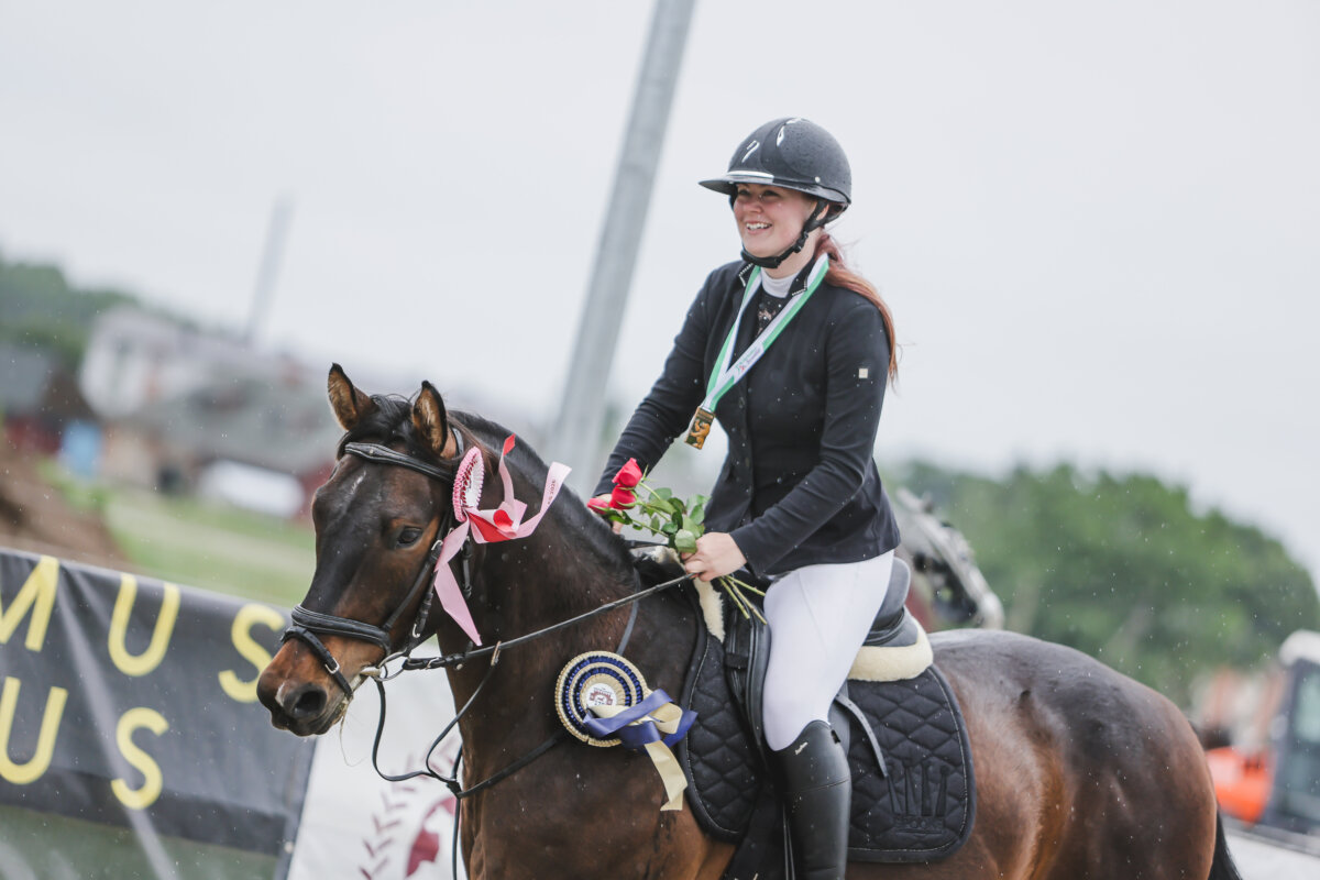 Tori_Karikas_2026_4_AT100cm_51