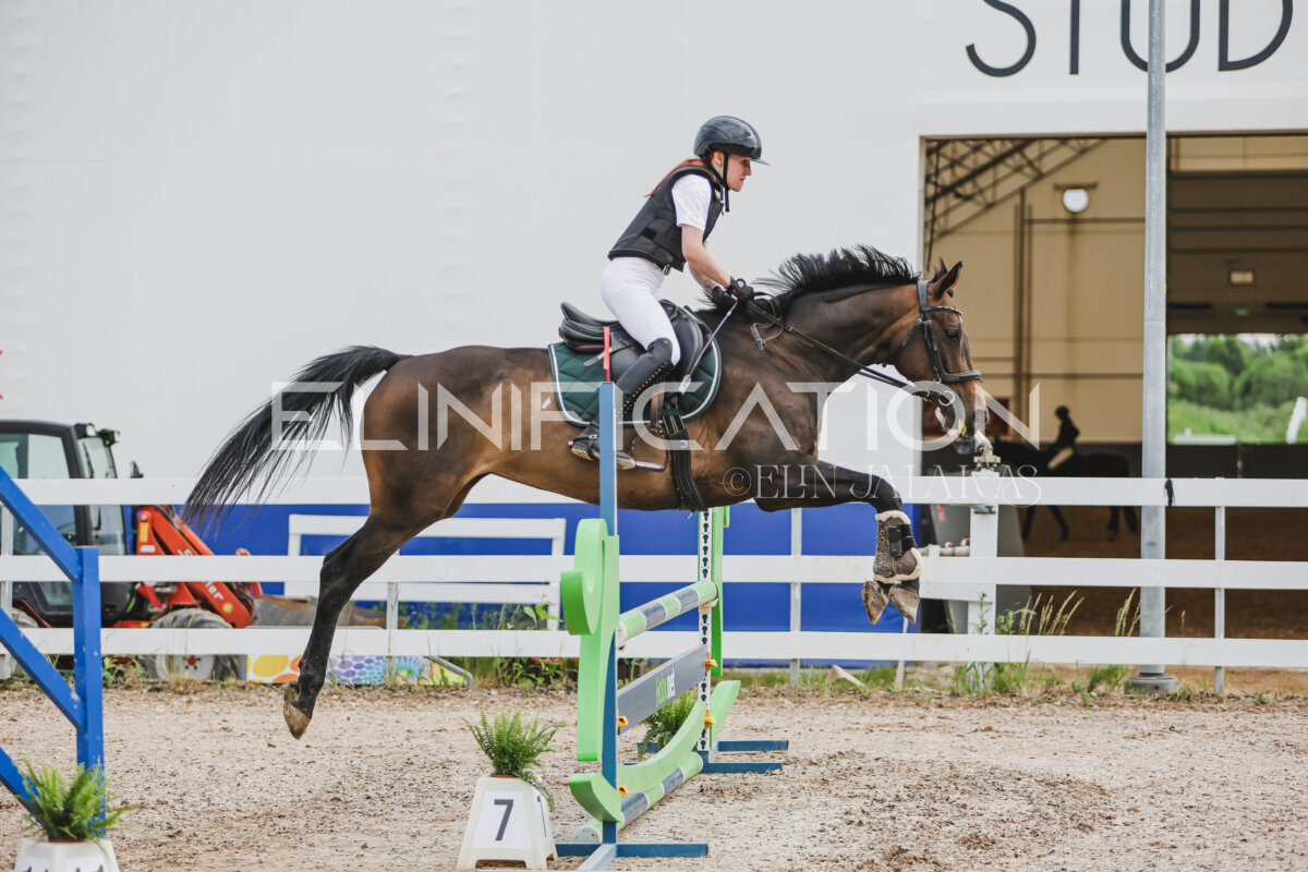 Gramina_Jaanipaev_2026_3p_hc80-90_021