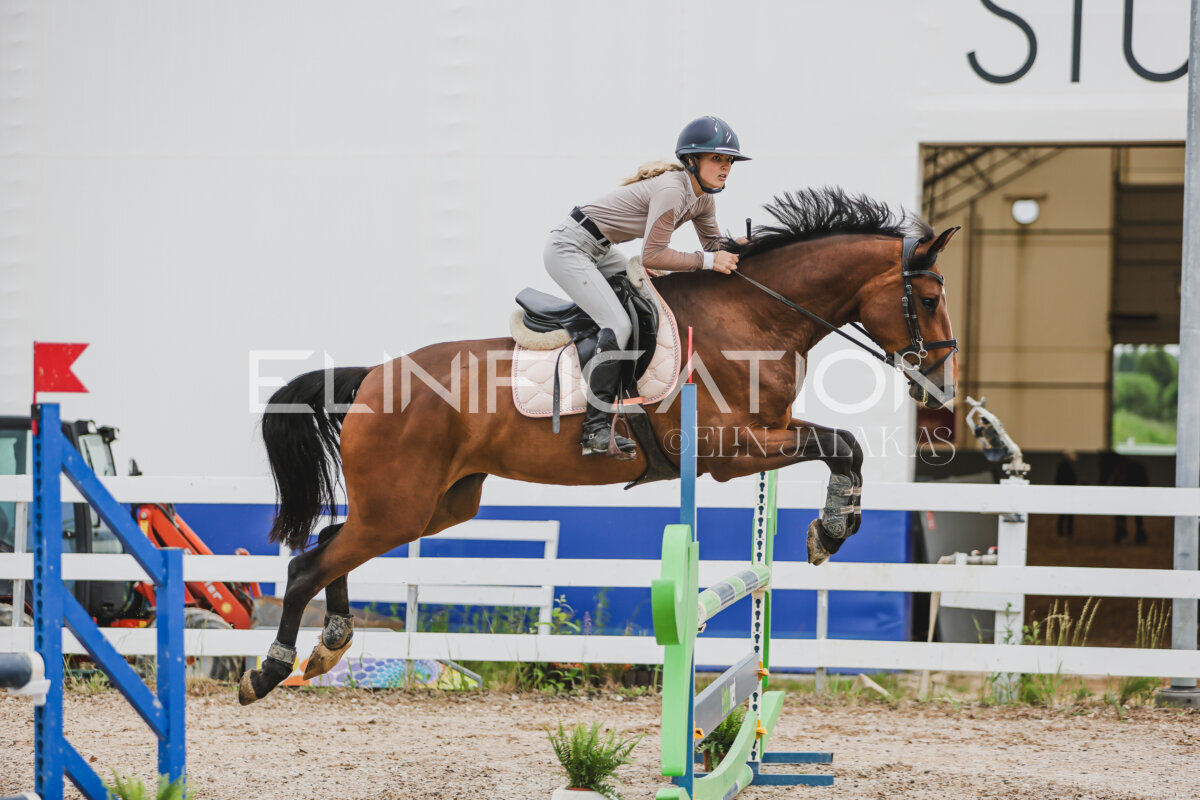 Gramina_Jaanipaev_2026_3p_hc80-90_081