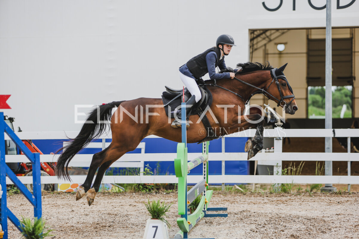 Gramina_Jaanipaev_2026_3p_hc80-90_121