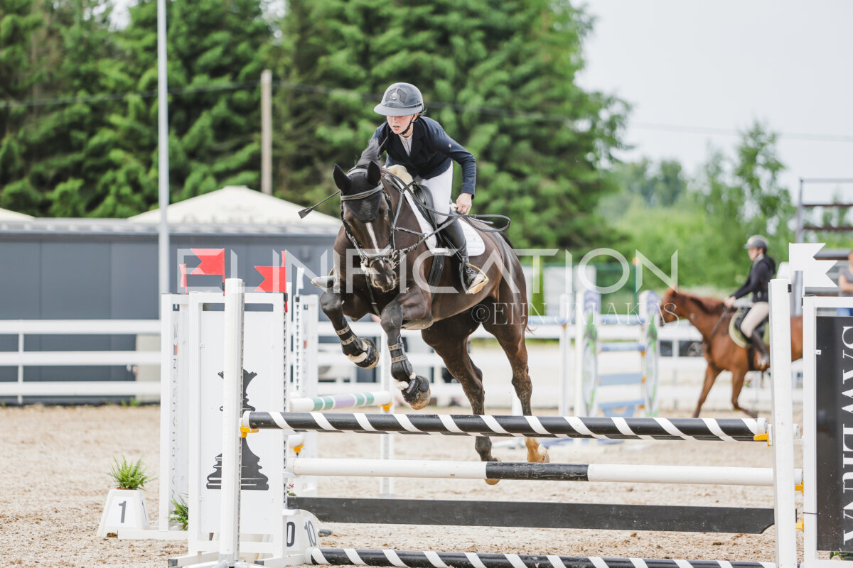 Gramina_Jaanipaev_2026_3p_hc80-90_218