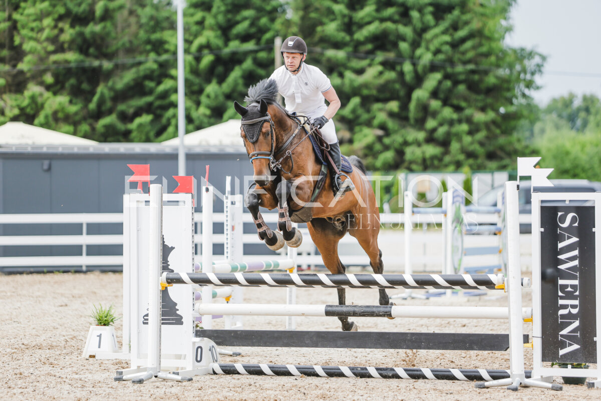 Gramina_Jaanipaev_2026_3p_hc80-90_290