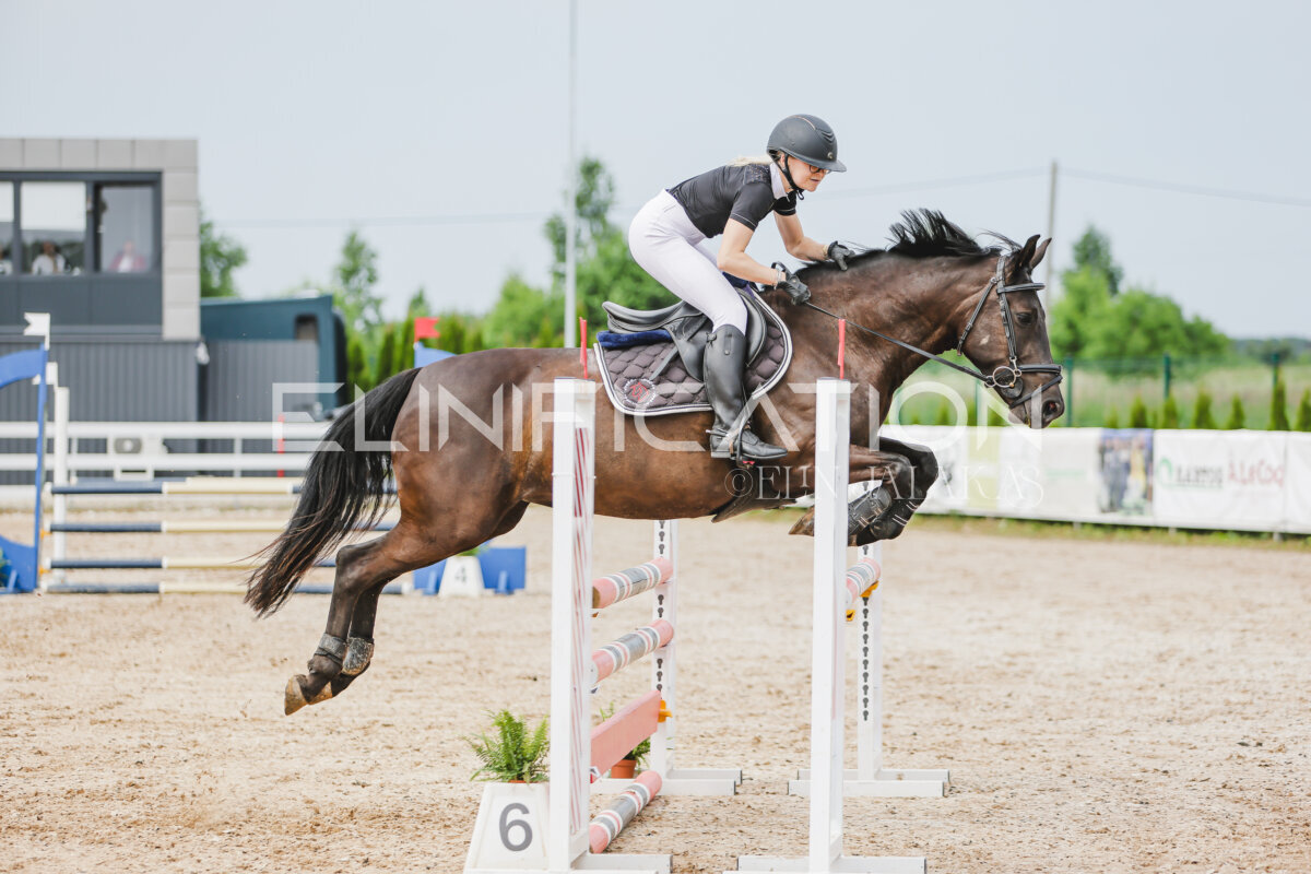 Gramina_Jaanipaev_2026_3p_hc80-90_304