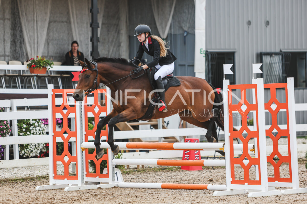 Sawerna_Trophy_2026_80_150