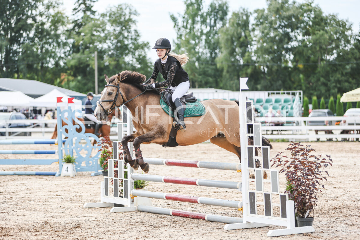 Sawerna_Trophy_2026_90_360