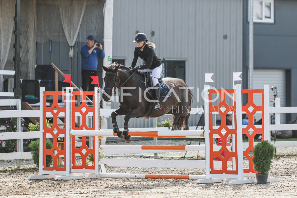 Sawerna_Trophy_2026_100_130