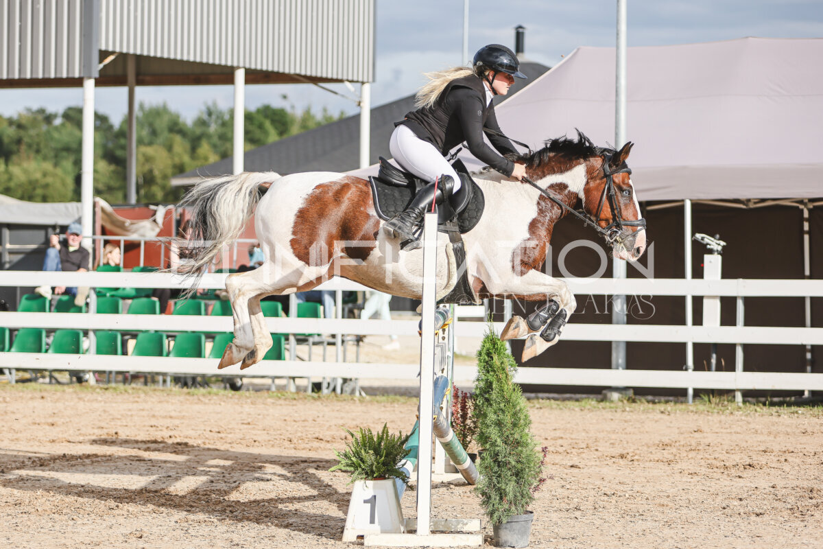 Sawerna_Trophy_2026_120_120